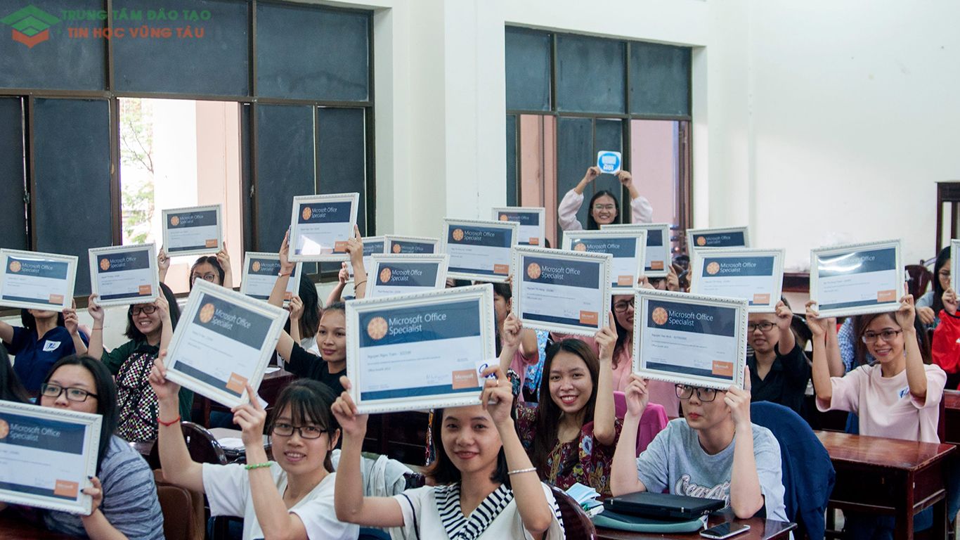 Thi mos tại Vũng Tàu